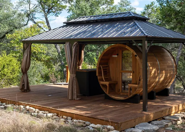 The Cedars Ranch Hotel Wimberley