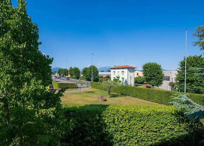 Luxury Martina Appartamenti Moniga del Garda