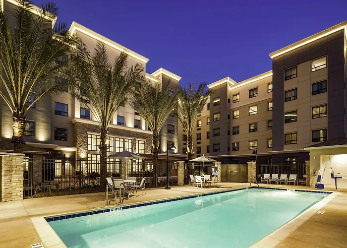 Staybridge Suites Irvine - John Wayne Airport By Ihg