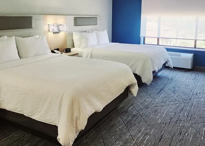 Holiday Inn Express & Suites Lexington By Ihg