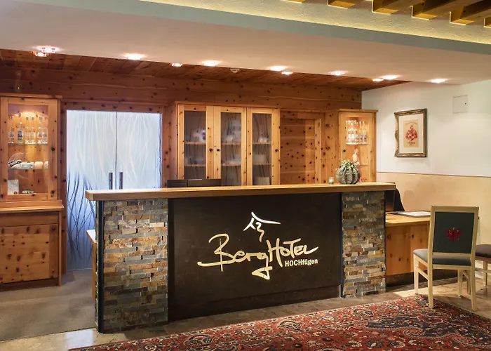 Berghotel Hochfuegen