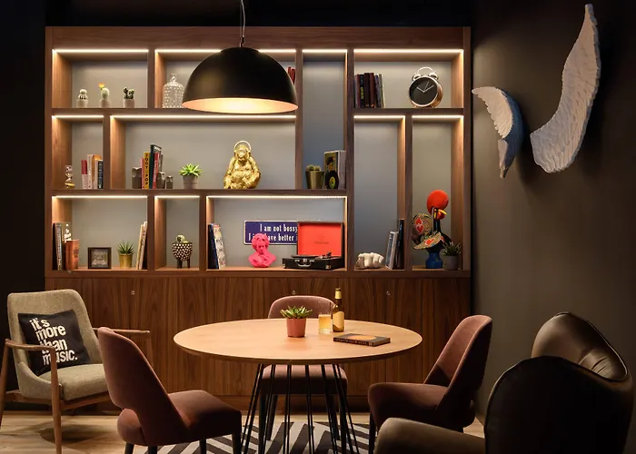 Moxy Lisboa Oriente