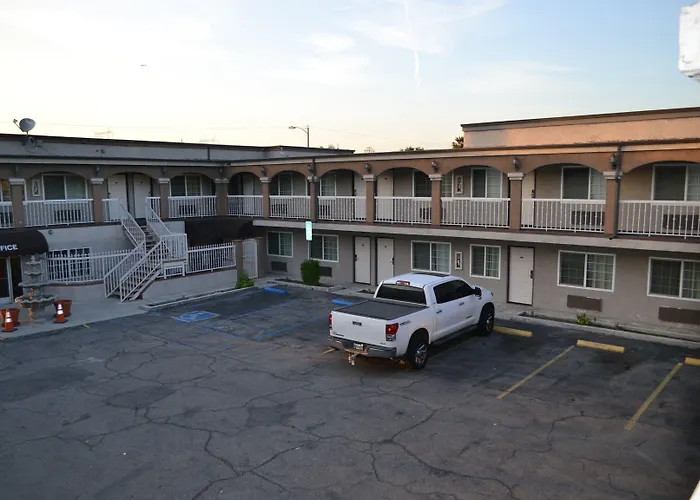 Bell Gardens Inn Los Angeles - Bell Gardens