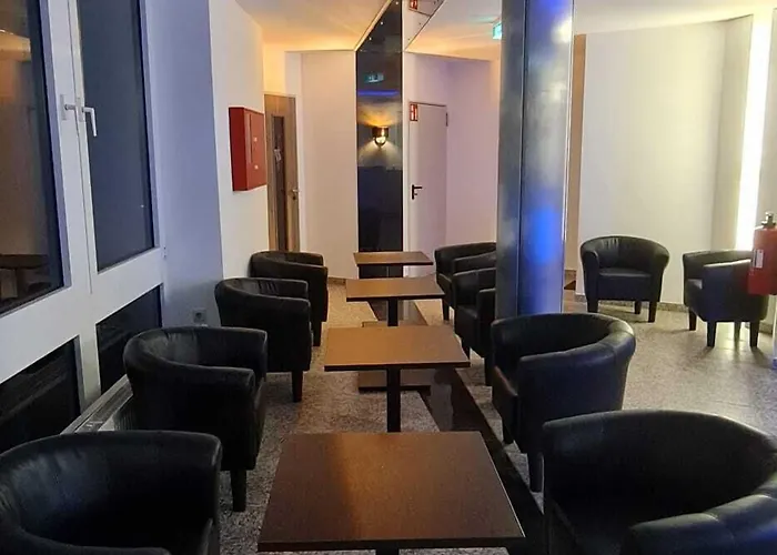 Check-Inn Hotels - Offenbach