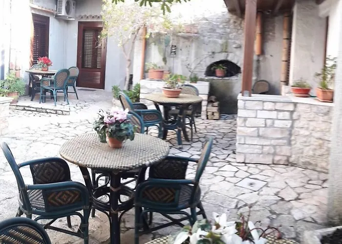 Camere Di Ulisse Erice