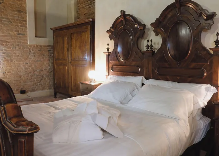 Foresteria Palazzo Guazzoni Zaccaria Cremona