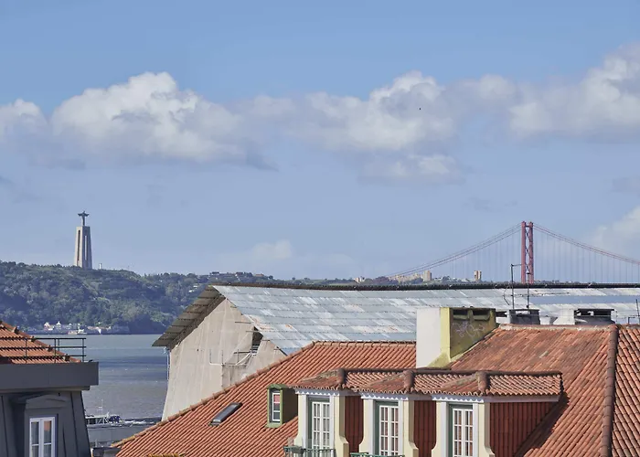 Cais Urban Lodge Lissabon