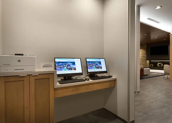 Statesville Hotels