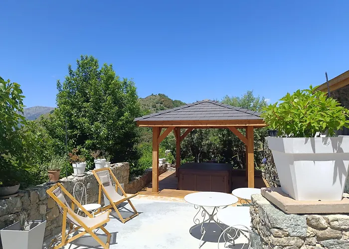 Hotel Parfumu Di Celu à Santa-Lucia-di-Mercurio