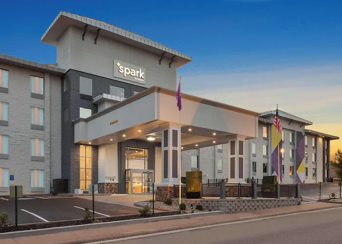 Spark By Hilton Branson Meadows