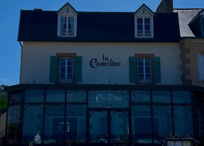 Hotel La Cameline à Plougasnou