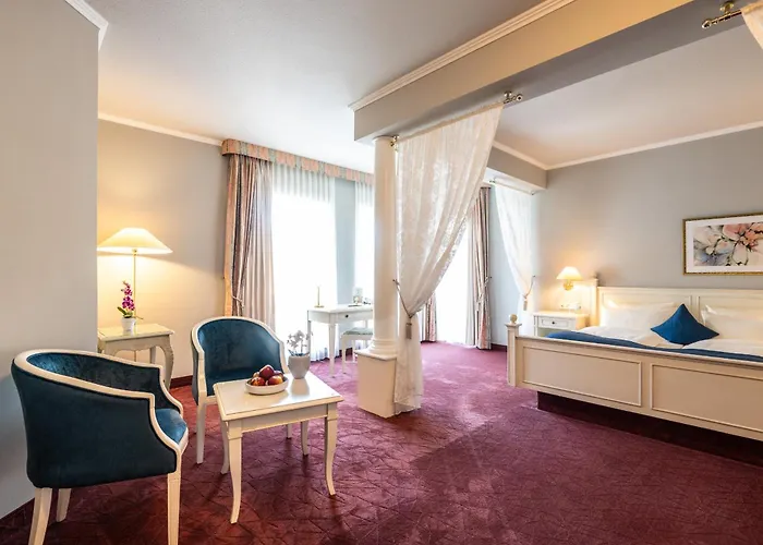 Schloß-Hotel Petry Treis-Karden