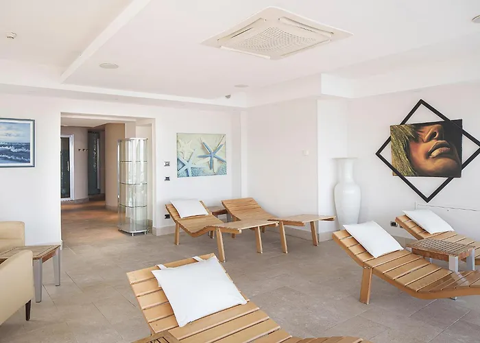 Hotel Raito Vietri