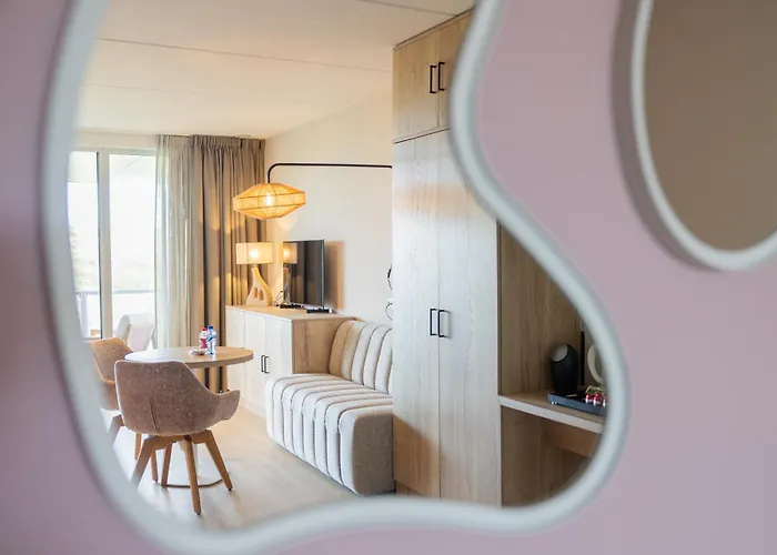 Strandhotel Buren aan Zee