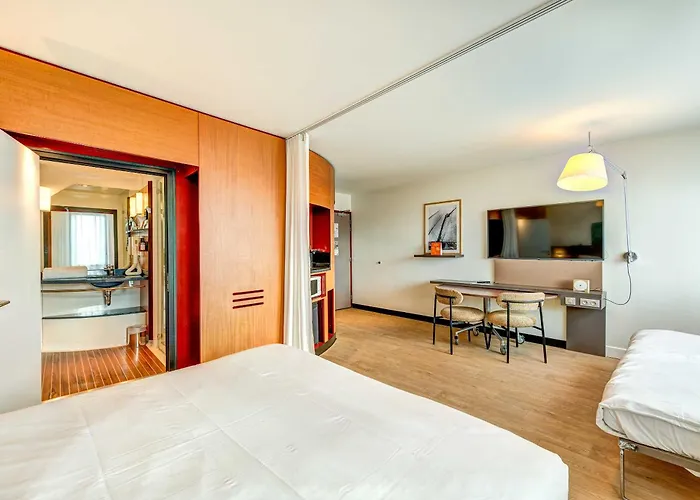 Novotel Suites Paris Nord 18ème Saint-Denis 
