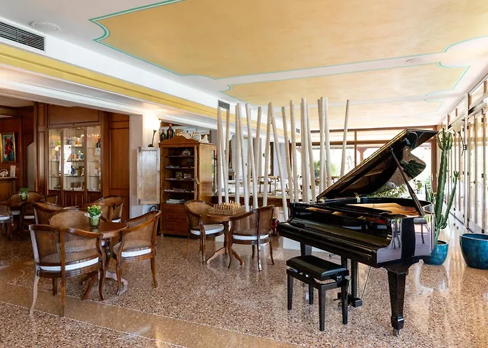 Villa Madrina Lovely&Dynamic Hotel