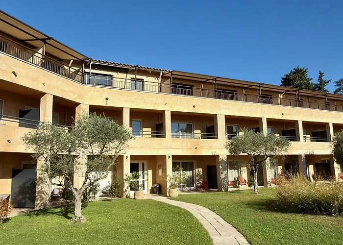 Logis Hotel La Goutte D'eau Pernes-les-Fontaines