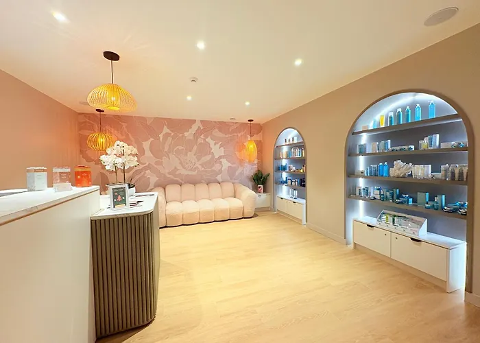 Brit Hotel Du Parc - Fougères Lecousse