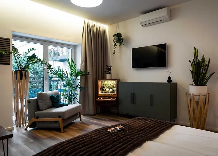 Urban Jungle Apartments Vienne