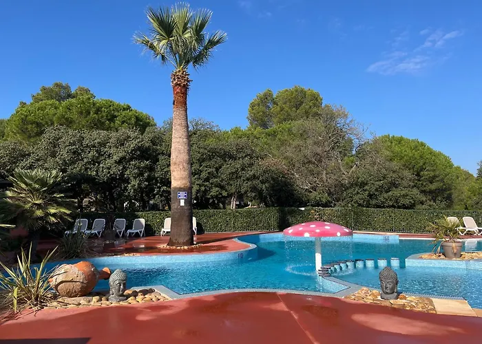 Lagrange Grand Bleu Vacances – Résidence Les Pescalunes