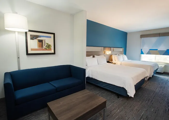 Holiday Inn Express & Suites Las Cruces North