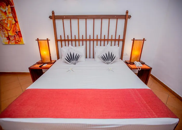 The Long Beach Resort & Spa Koggala