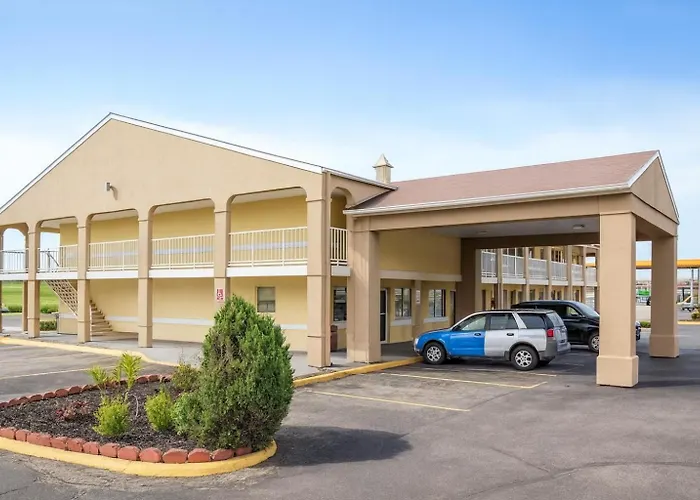 Red Lion Inn & Suites Junction City