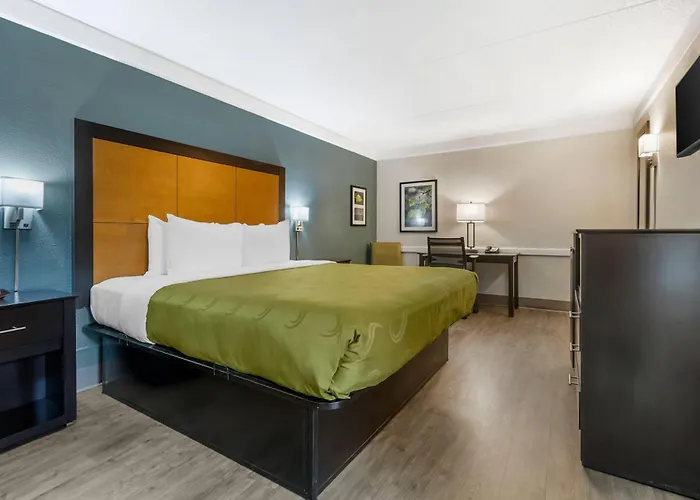 Quality Inn & Suites North Charleston - Ashley Phosphate