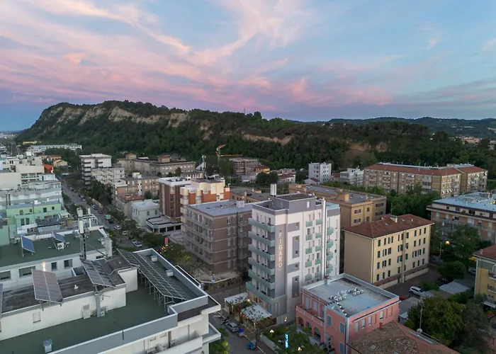 Amadei Hotel Figaro & Apartments