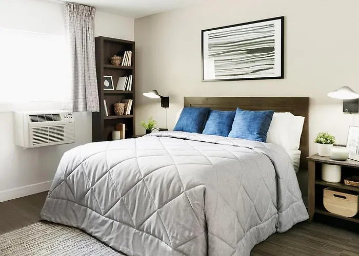 Intown Suites Extended Stay Fort Myers Fl