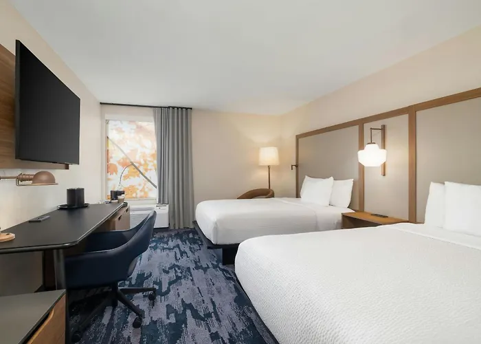 Fairfield By Marriott Inn & Suites Clinton