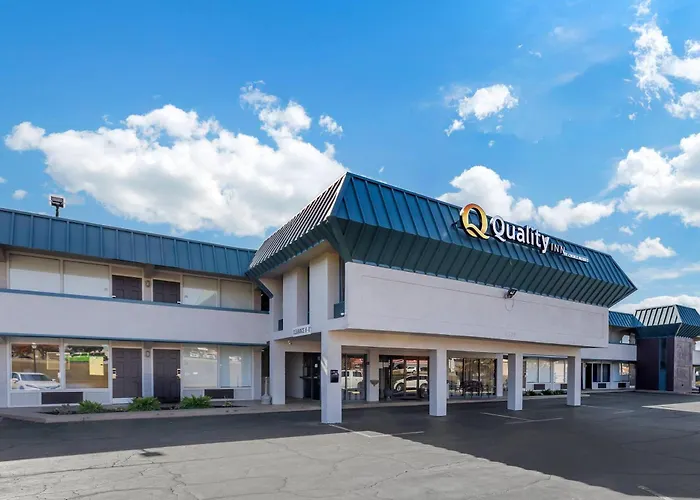 Quality Inn & Suites Easley - Greenville