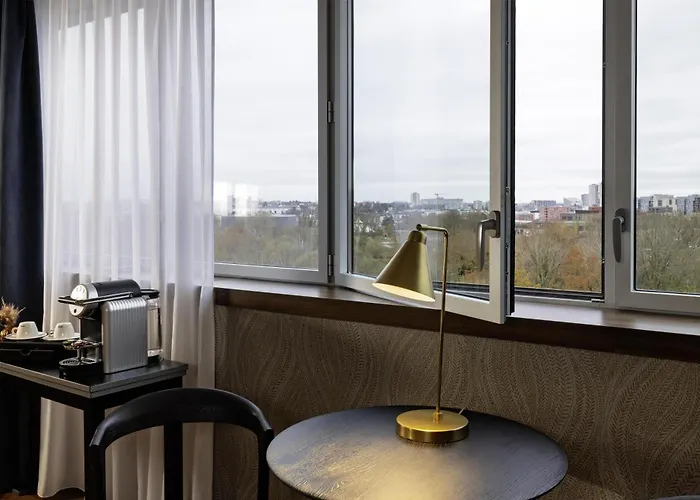 Best Western Plus Hôtel Isidore Saint-Jacques-de-La-Lande