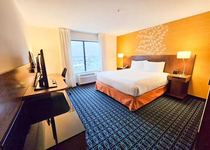 Wavecrest Lodge