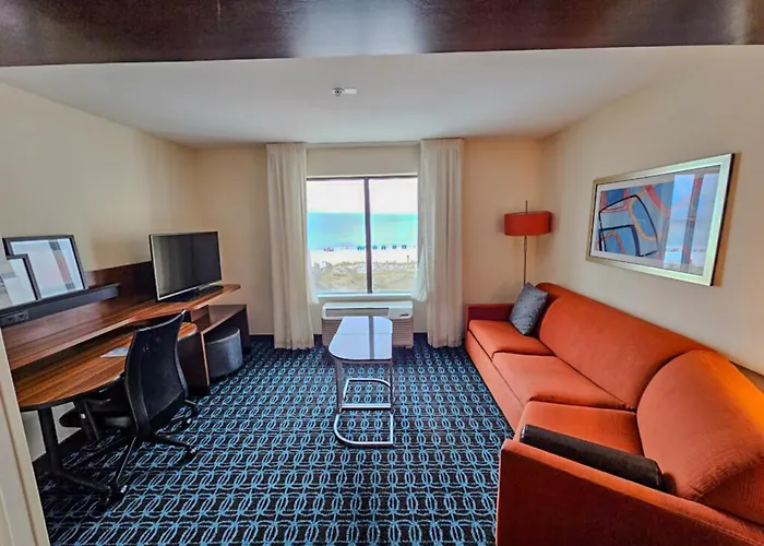 Wavecrest Lodge