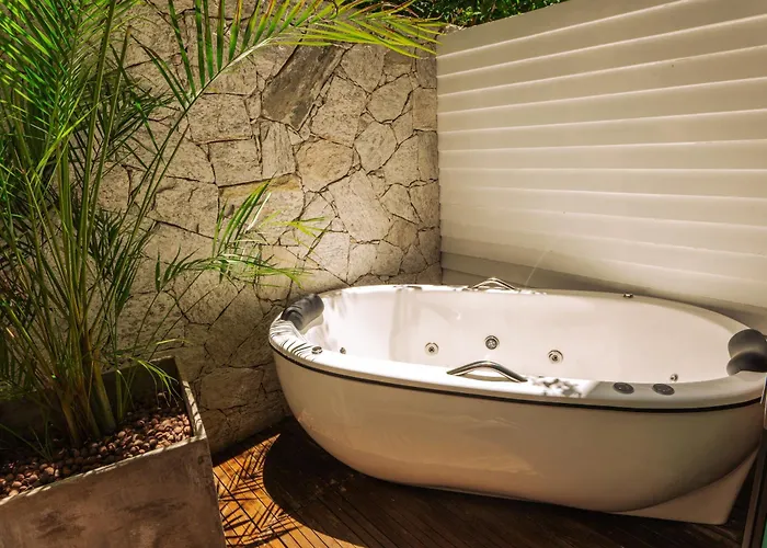 Bravo Pousada Design Cabo Frio