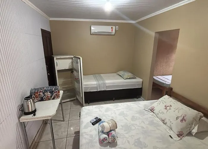 Recanto Pousada JU&JU com piscina COMPARTILHADA