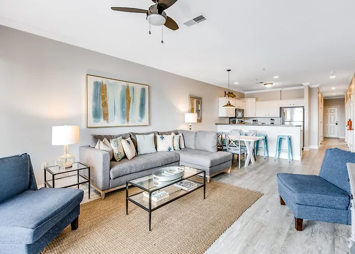114 West Arctic