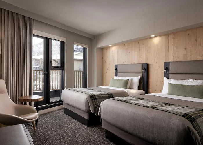 Peaks Hotel And Suites Banff