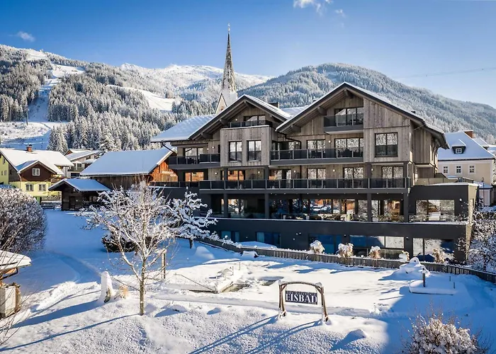 The Matthew - Copper Lodge