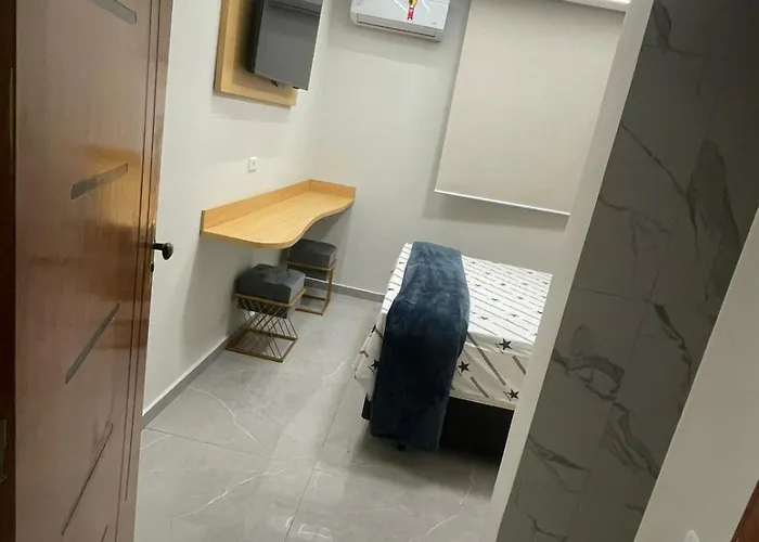 Hotel Ellos - Estacionamento e Café da Manhã Incluso Itaquaquecetuba