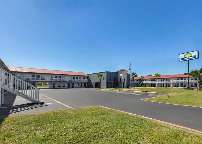 Days Inn By Wyndham Aransas Pass
