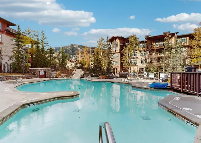 Powderhorn Lodge 223: Pennyroyal Suite