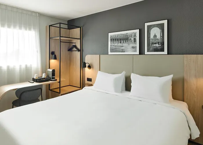 Hotel Campanile Paris Ouest - Gennevilliers Barbanniers