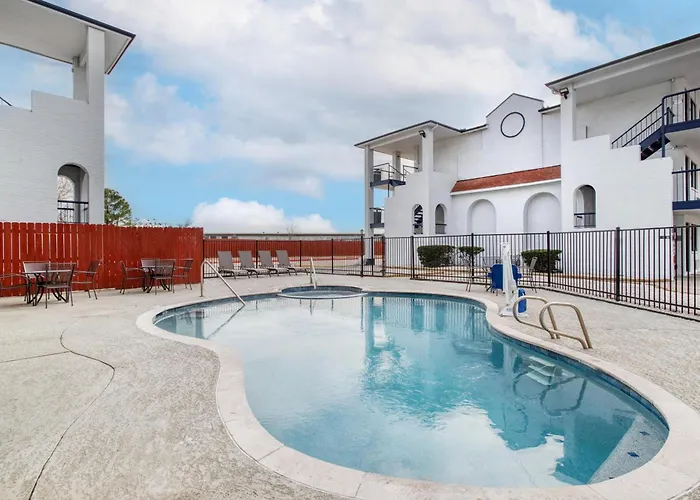 Surestay Hotel By Best Western Spring North Houston