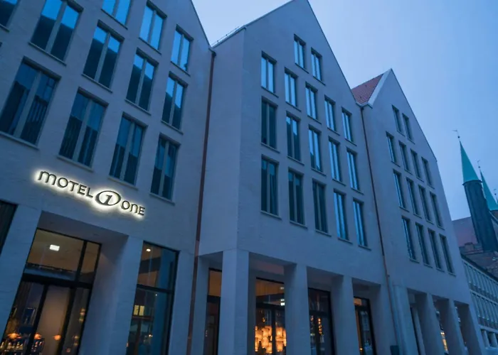 Motel One Lübeck
