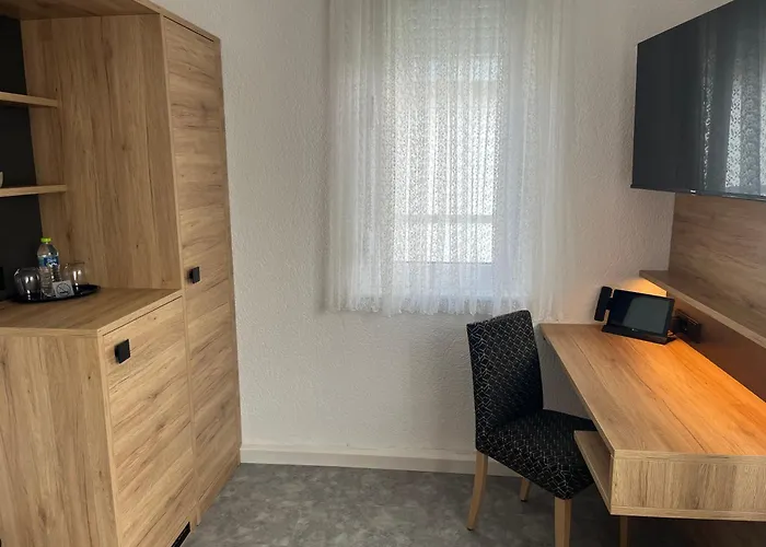Cocco-Bello Smart Check-In Hotel
