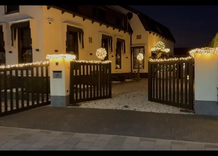 B&B Bubbles&Bites