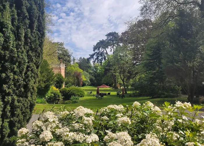 Belle Isle Sur Risle - Chateau Hotel&Spa Pont-Audemer