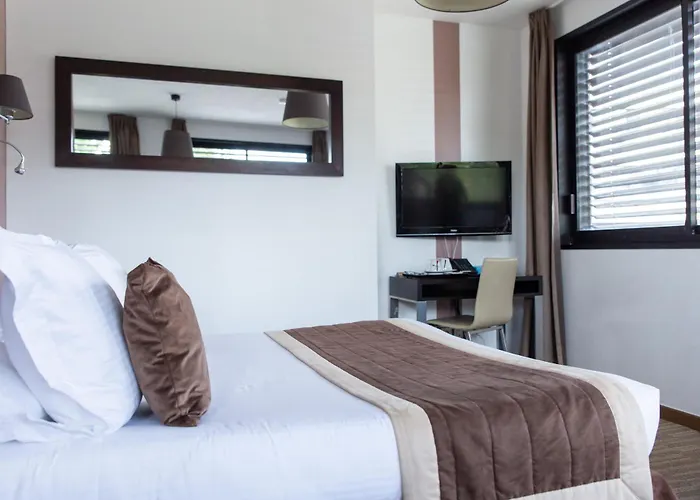 Zenitude Swiss Apparthotels Ferney-Voltaire